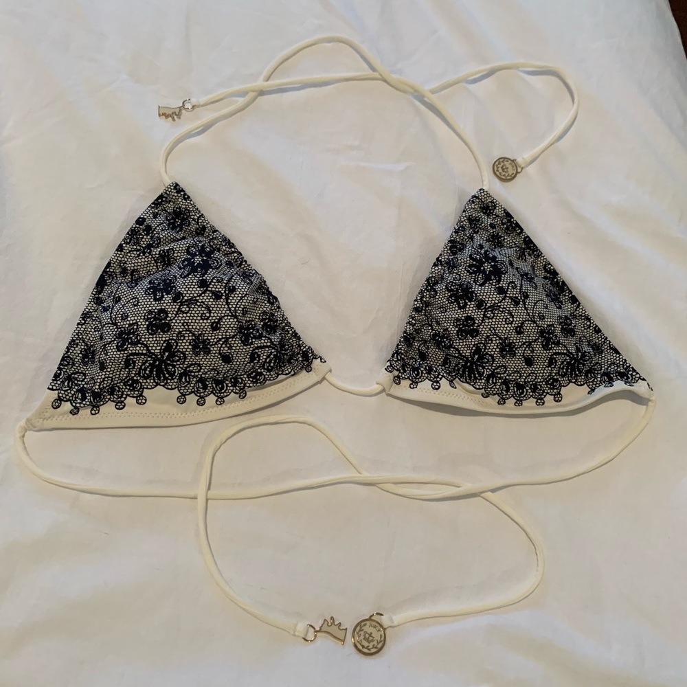 Juicy Couture triangle bikini top 🌴 large